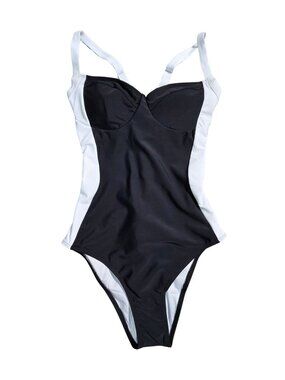 NWOT | Black & White Colorblock Lace Up Back One Piece Sculpting Swimsuit  Small